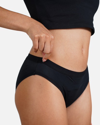 Menstrosor Classic Brief - Mid Waist + GRATIS Vattentät förvaringspåse